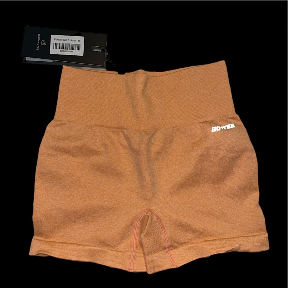 bo+tee peach shorts in size xs. BRAND NEW never worn still has tags.